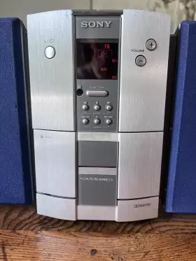 Cmt-ed2u Sony Desktop Compact Audio Stereo System #2