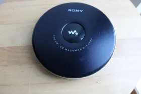 D-fj003 Sony Fj003 Cd Walkman Portable Player Wtih Fm/am Radio