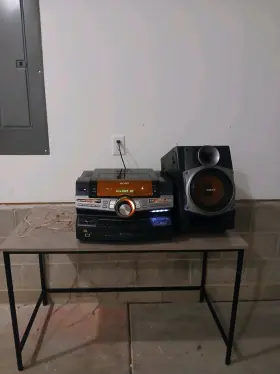 Lbt-zux9 Sony Fst-zux9 Or Mini Hi-fi Component System