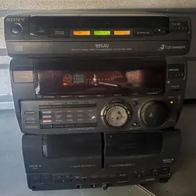 H991av Sony 3 Disc Cd Mini Hi-fi Component System Turns On