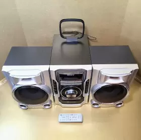 Hcd-ec55 Sony Cd Stereo System 3-disc Changer Am/fm Radio Aux 2009 -see Video #2