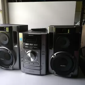 Hcd-ec70 Sony Stereo System Speakers 3-disc Cd Player And Am/fm With Remote Read