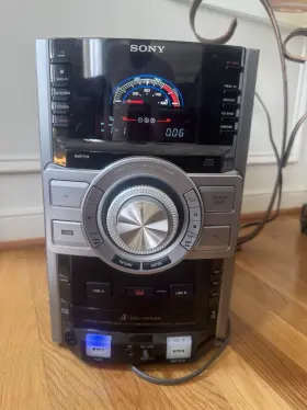 Hcd-gtz4i Sony Compact 3 Disc Receiver Only Works Great