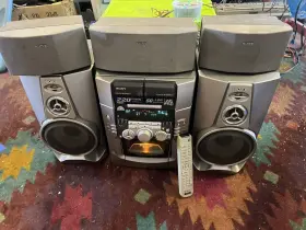 Hcd-m300av Sony Hcd-m500av Compact Stereo 5 Speakers 51 Cd Changer Silver Radio Tested Work
