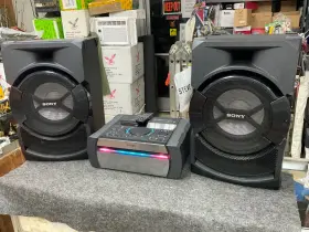 Hcd-sharke30 Sony Home Stereo System With Bluetooth
