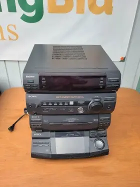 Lbt-d290 Sony Vintage 1997 Stereo System Powers On