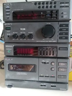 Mhc-2200 Sony Mini Hi-fi Component System/tuner/amp/eq/cassette For Parts