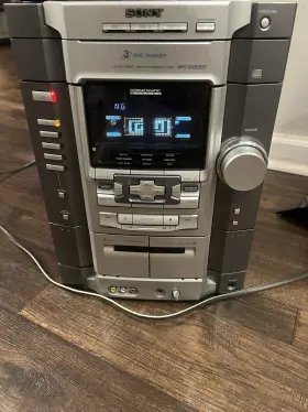 Mhc-gx8000 Sony Stereo With 3 Cd System Only. For Parts/repair. Read