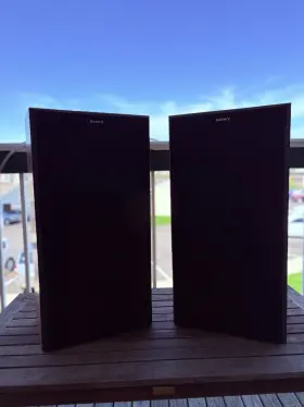 Ss-u570 Sony Dual Floor Speakers.