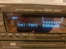 Ss-h1600 Sony Ssh1600 Mhc-300 Mini Hi-fi Component System Cd Player Powers On Speakers #2