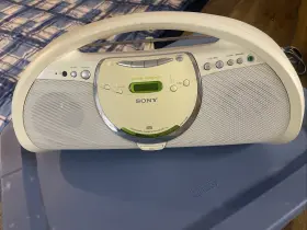 Z5-y3 Sony Personal Audio System