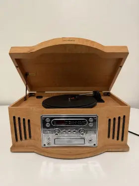 Sylvania Srcd820 Wood Compact Audio System