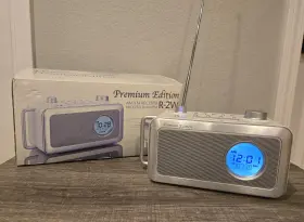 Teac 043774021253 Premier Edition Am/fm Clock Radio With Dual Alarm Model R-2w Box Adapter
