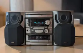 Dc-d6880 Teac 3-disc Cd Digital Compact Hi-fi Stereo With Speakers Everything Work