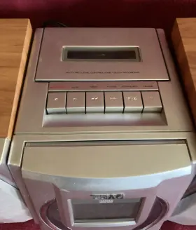 Ex-m3 Teac Cd/cassette Micro System With Speakers Remote Works Read Description #3