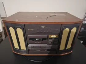 Gf-200 Teac Nostalgia Stereophonic Record Player Radio Cassette And Cd