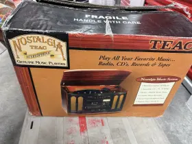 Gf-330 Teac New Stereophonic Record Player Radio Cassette Cd Nostalgia