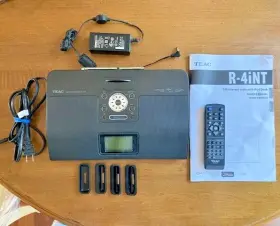 R-4int Teac R4int Fm/internet-radio With Ipod Dock - Vg Used Condition