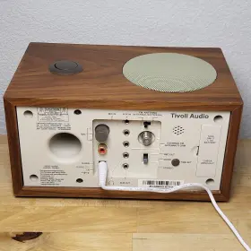 88763 Tivoli Audio Model Three 3 Walnut White Am/fm Radio Alarm Clock Aux #3