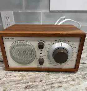 R317981 Tivoli Audio Henry Koss Model One Am/fm Aux In Radio With Power Cord Works