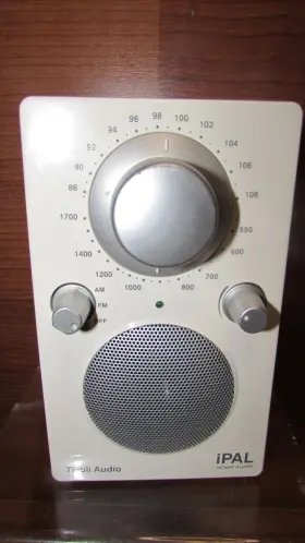 Z1109 Tivoli Audio Trivoli Ipal Henry Kloss Portable Laboratory