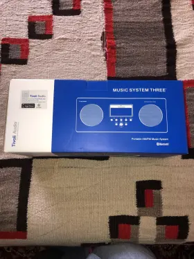Msy3wht Tivoli Music System Three White Nib. Bluetooth. Portable Am/fm