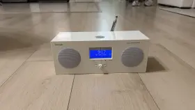 J18758 Trivoli Audio Music System Three