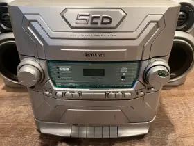 Cd1670 Venturer Cd Tape Radio Player With Speakers And Remote Broken #2