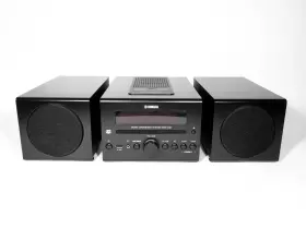 Mcr-b042 Yamaha Micro Component System Charcoal Cd/am/fm With Remote