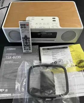 Tsx-b235 Yamaha Bluetooth Cd Player Alarm Clock Radio Great Cond - See Pics