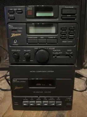 Za20m Zenith Vintage Micro Component System. Am/fm Cassette. Cd Player