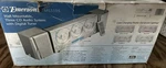 Emerson MS3105 Triple Cd Player Linear 3-DISC Am/fm Wall Mount Partially Works. Fixed Price $275.00.