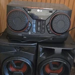 Lg AT-LP120 Usb Digital Music Player MP3 Compatible Stereo System Black Red. Fixed Price $95.00.