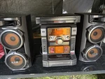 Sony LBT-ZX80D Mini Shelf Stereo 560W 5-DISC Dvd/cd Am/fm Black Dts. Fixed Price $299.00.