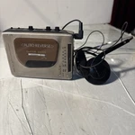 Aiwa Am Fm Radio Cassette Player HS-T290W No Sound Works W/head. Fixed Price $14.99.