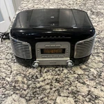 Teac SL-D930 2.1 Ch Cd Bluetooth Sound System Mini Audio Black ( 220V / 60HZ ). Fixed Price $85.00.