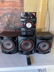 Lg Xboom CM4590 Mini Hi-fi Shelf Stereo-subwoofer/bluetooth Hardly Used. Fixed Price $285.99.