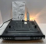 Ge Slim Spacemaker Stereo Cd Player W/coutnter Light & Remote 7-5400 *tested*. Fixed Price $68.58.