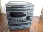 Vintage Aiwa Compact Disc Stereo System Model CX-NV20U. Fixed Price $29.95.