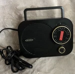 Jensen MR-550 Gold Modern Portable Am/fm Radio, Vintage Retro Rotary Dial. Fixed Price $15.00.